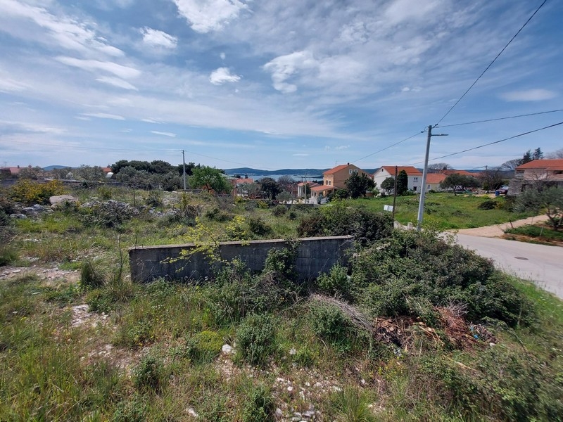 Baugrund in Dalmatien zum Verkauf.