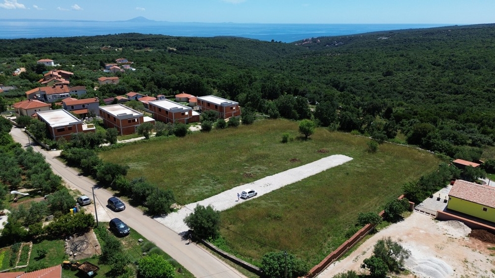 mmobilien Kroatien, Grundstück mit Meerblick kaufen in Istrien - Panorama Scouting G455 - Luftaufnahme eines Grundstücks