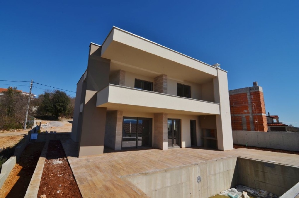 Neue Villa mit Meerblick auf der Insel Krk in Kroatien zum Verkauf.