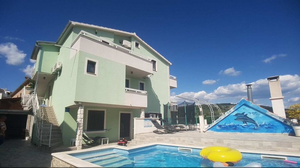 Haus in Kroatien kaufen - Region Trogir in Mittel Dalmatien - Panorama Scouting.