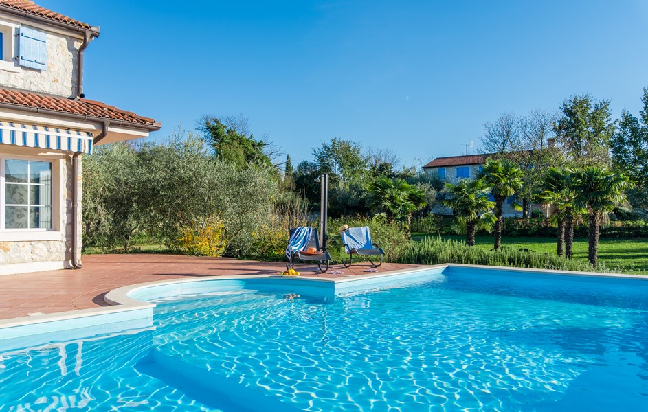 Haus mit Swimmingpool in Kroatien kaufen - Panorama Scouting Immobilien.