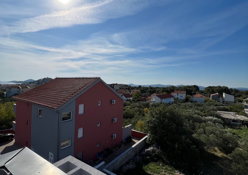 Kroatien Immobilien - Vodice, Haus Panorama Scouting H1570
