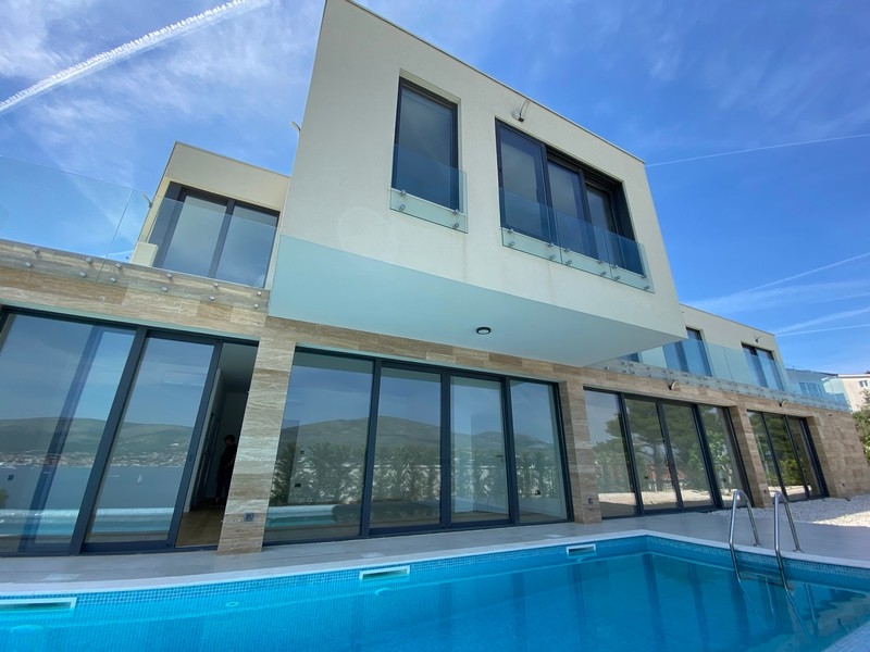 Luxusvilla nahe dem Meer in Kroatien zum Verkauf - Panorama Scouting Immobilien H1924.
