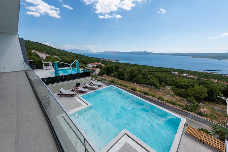Luxusvilla mit Pool und Meerblick in Kroatien zum Verkauf - Luxusimmobilie H1932 in Crikvenica, Kvarner Bucht.