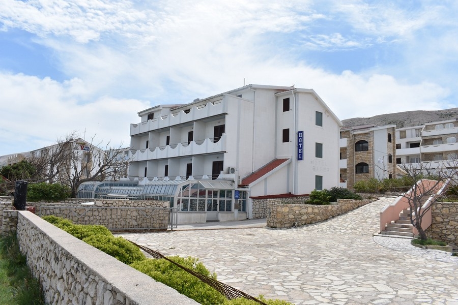 Hotel kaufen in Kroatien, Nord-Dalmatien, Insel Pag - Panorama Scouting Immobilien H2023, Kaufpreis: 2.700.000 EUR - Bild 3