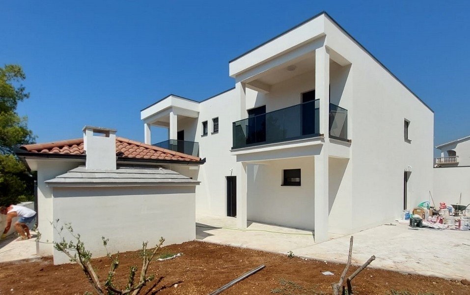 Villa kaufen in Kroatien, Mittel-Dalmatien, Insel Ciovo + Trogir - Panorama Scouting Immobilien H2091, Kaufpreis: 900.000 EUR - Bild 1