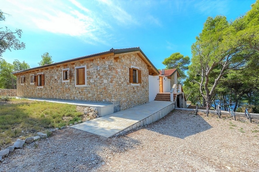 Haus kaufen in Kroatien, Mittel-Dalmatien, Insel Ciovo + Trogir - Panorama Scouting Immobilien H2092, Kaufpreis: 3.500.000 EUR - Bild 3
