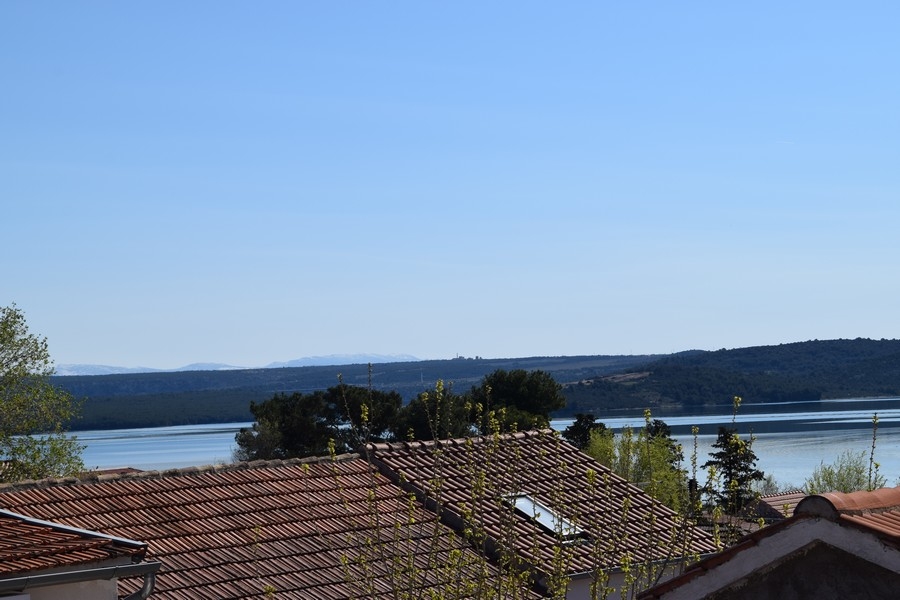 Haus kaufen in Kroatien, Nord-Dalmatien, Sibenik - Panorama Scouting Immobilien H2124, Kaufpreis: 190.000 EUR - Bild 1