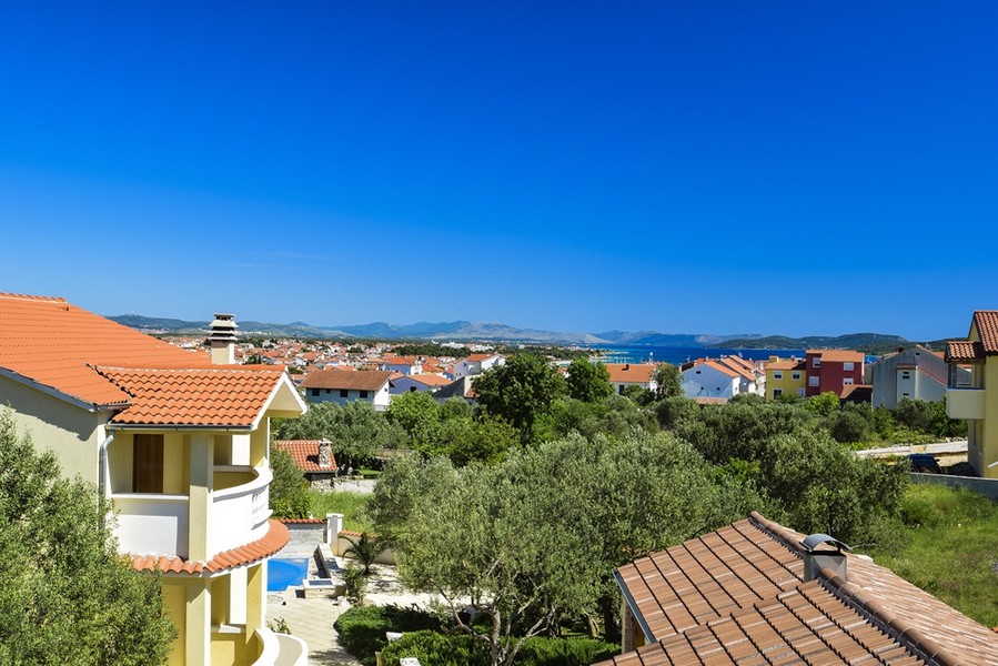 Immobilien Kroatien - Vodice, Haus Panorama Scouting H2204
