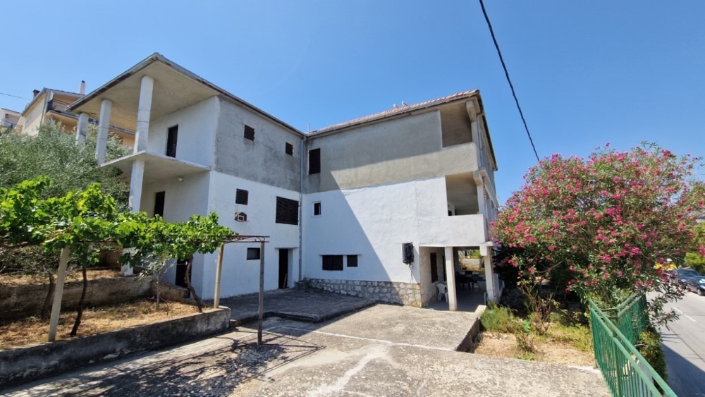 Haus kaufen in Kroatien, Mittel-Dalmatien, Insel Ciovo + Trogir - Panorama Scouting Immobilien H2285, Kaufpreis: 650.000 EUR - Bild 3