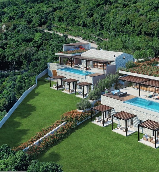 Atemberaubende Villa mit Infinity Pool und Meerblick