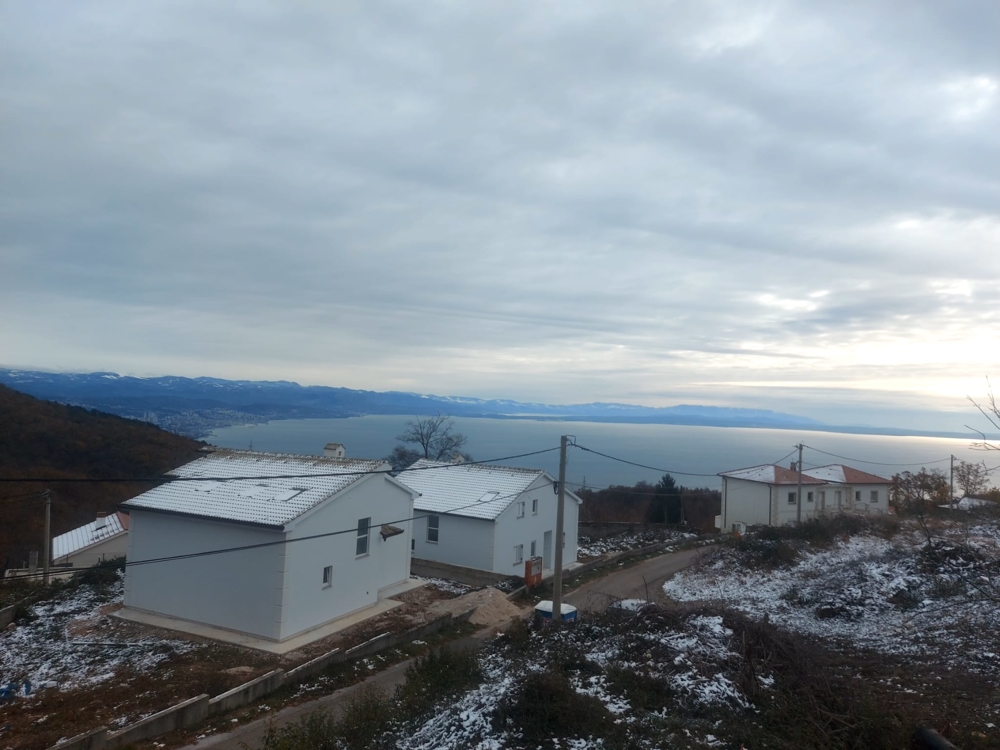 Meerblick des Hauses H2376, das in Kroatien (Opatija) zum Verkauf steht - Panorama Scouting H2376.