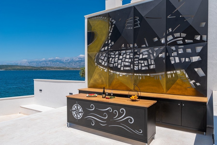 Impressionen vom luxuriösen Außenbereich der Immobilie H2494, Kroatien - Panorama Scouting.