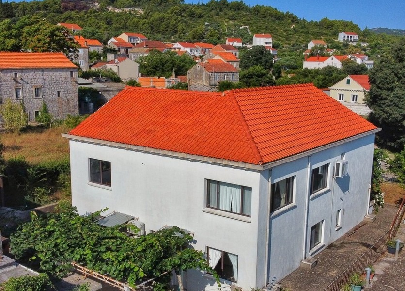 Haus zur Renovierung kaufen in Kroatien - Panorama Scouting H2696.
