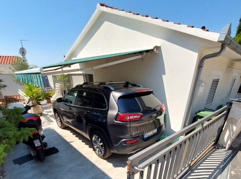 Doppelhaushälfte kaufen in Kroatien - H2697, Insel Ciovo.