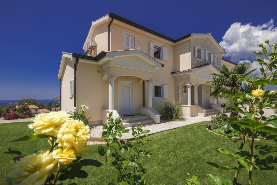 Haus kaufen in Kroatien - Villa mit Garten bei Porec in Istrien