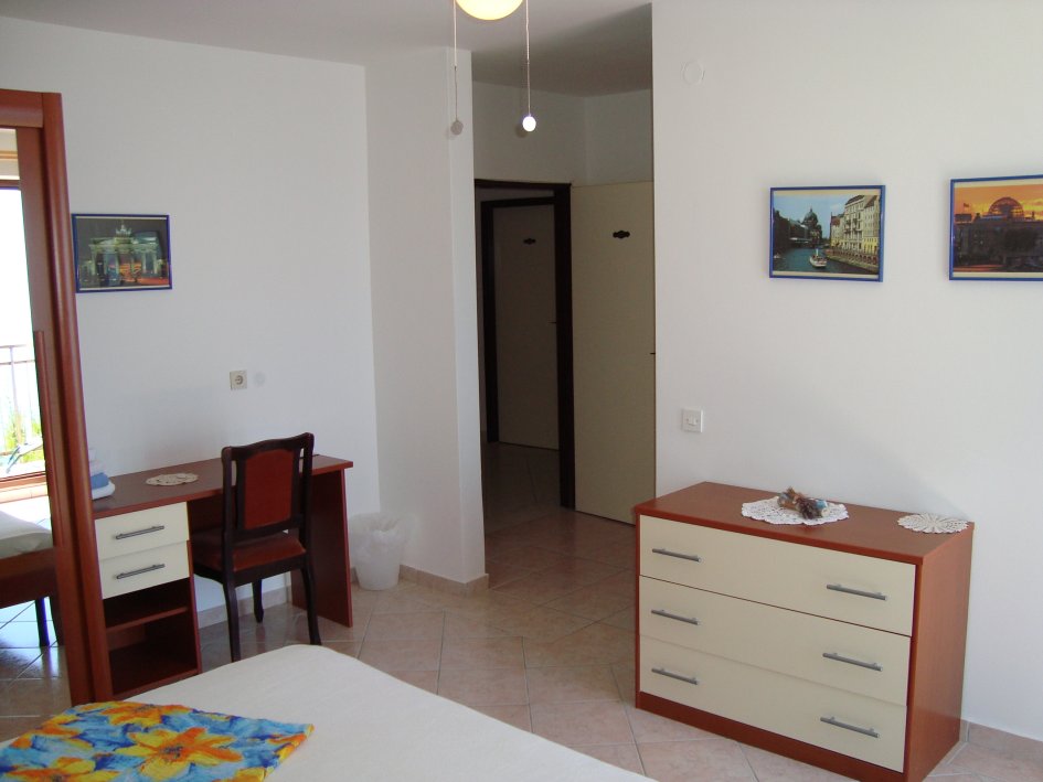 Eines der 14 Zimmer der Hotel-Villa am Meer auf Brac, Kroatien
