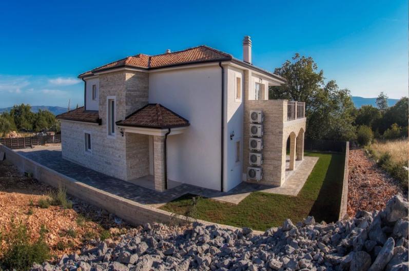 Immobilien mit Meerblick auf der Insel Krk in Kroatien zum Verkauf - Steinhaus H829.