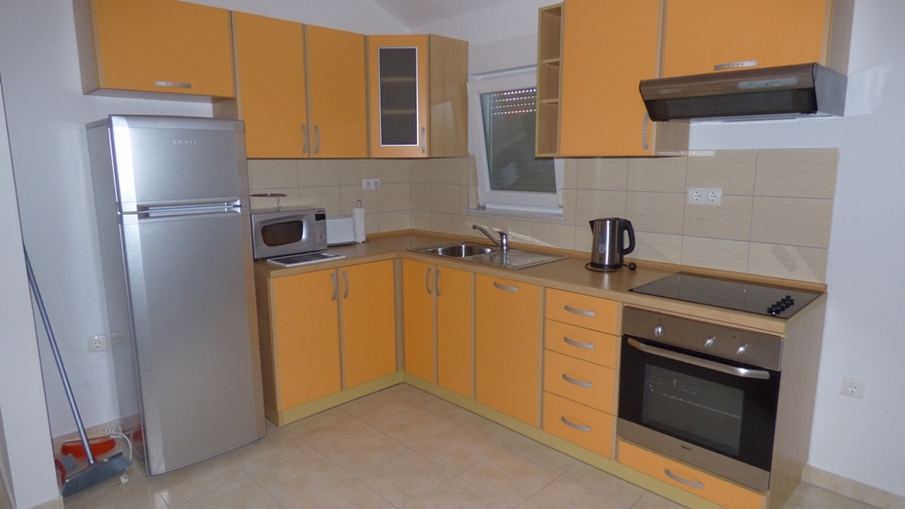 Essbereich und Küche der Immobilie A1318 in Trogir.