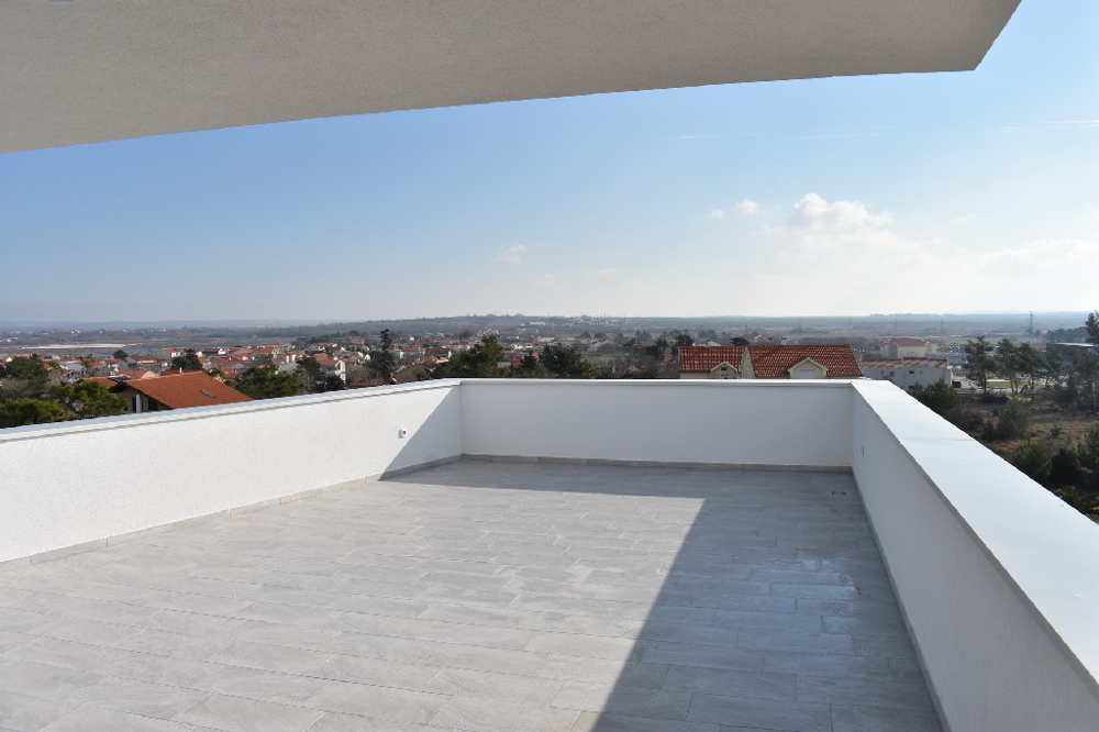 Wohnung mit riesiger Dachterrasse in Kroatien kaufen - Panorama Scouting.