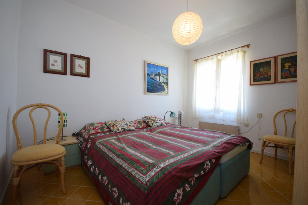 Schlafzimmer der Immobilie A1582 auf der Insel Krk in Kroatien - Panorama Scouting.