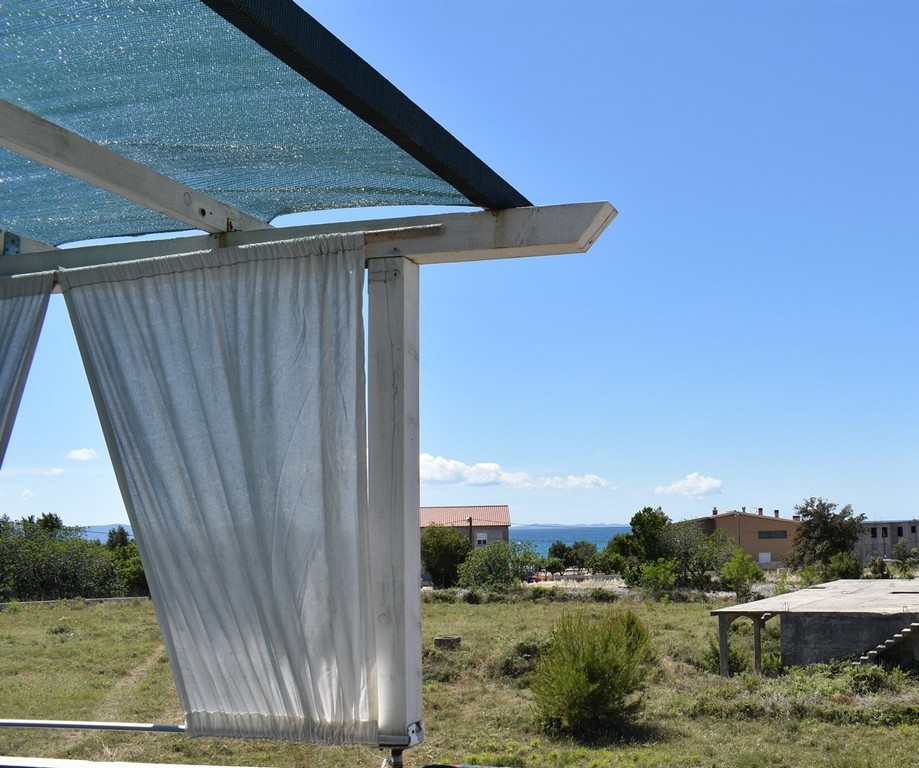 Meerblick von der Terrasse der Wohnung A1629 in Kroatien, Region Zadar, Norddalmatien.
