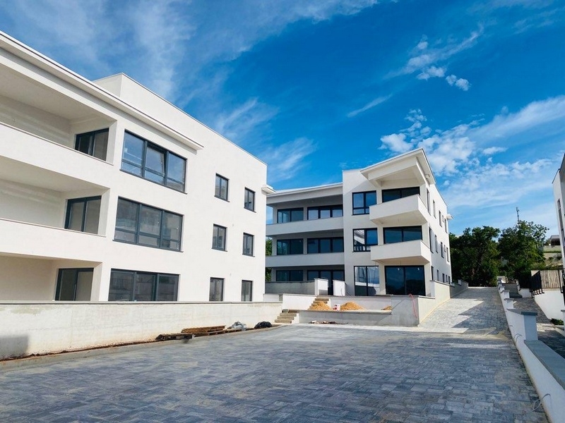 Modernes Appartement auf der Insel Krk in Kroatien zum Verkauf - Immobilienagentur für Kroatien: Panorama Scouting.