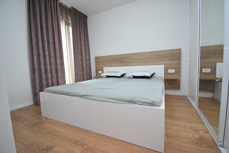 Das gemütlich eingerichtete Schlafzimmer der Immobilie A1882 in Rijeka, Kroatien - Panorama Scouting.