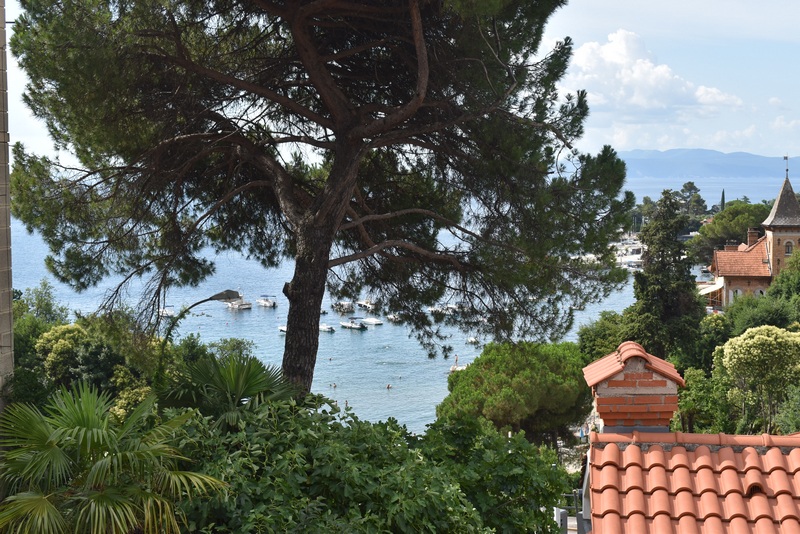 Wohnung nahe dem Meer in Opatija, Kroatien zum Verkauf - Panorama Scouting.