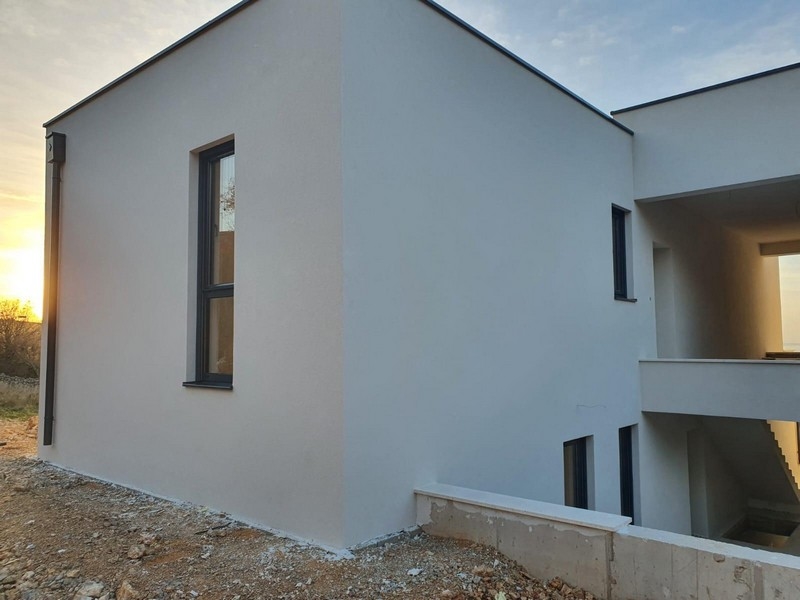 Rohbau mit Fenstern - Immobilie A2362 in Kroatien - Panorama Scouting.
