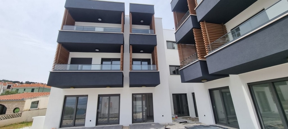 Moderne Appartements mit Balkon oder Terrasse