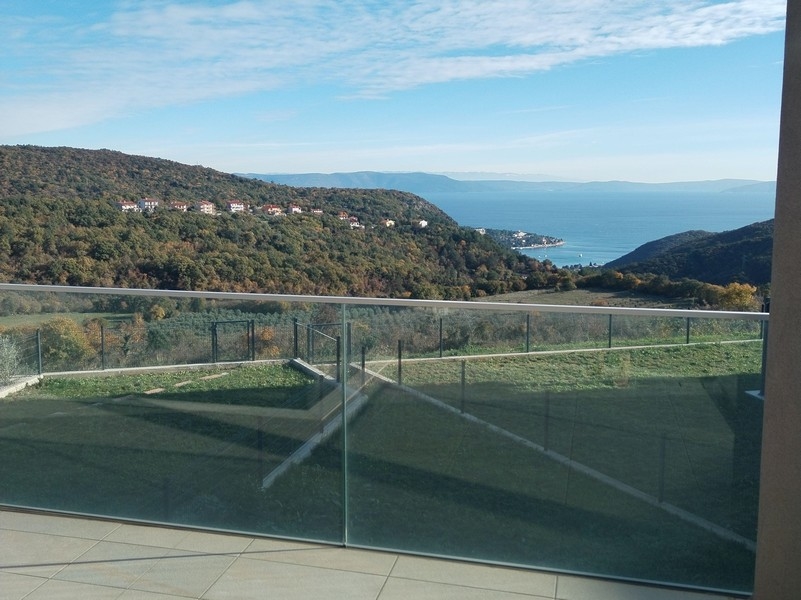 Immobilien Kroatien - Appartement mit Meerblick in Labin, Istrien.