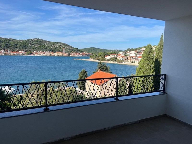 Meerblick aus einem Neubau-Appartement in Tisno, ideal zum Kauf in Kroatien