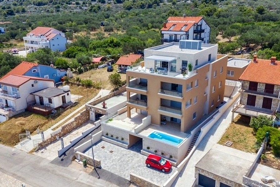 Wohnung mit Pool kaufen in Kroatien - Panorama Scouting A3752.