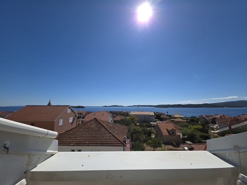 Dachgeschosswohnung mit Meerblick in Orebic, Halbinsel Peljesac