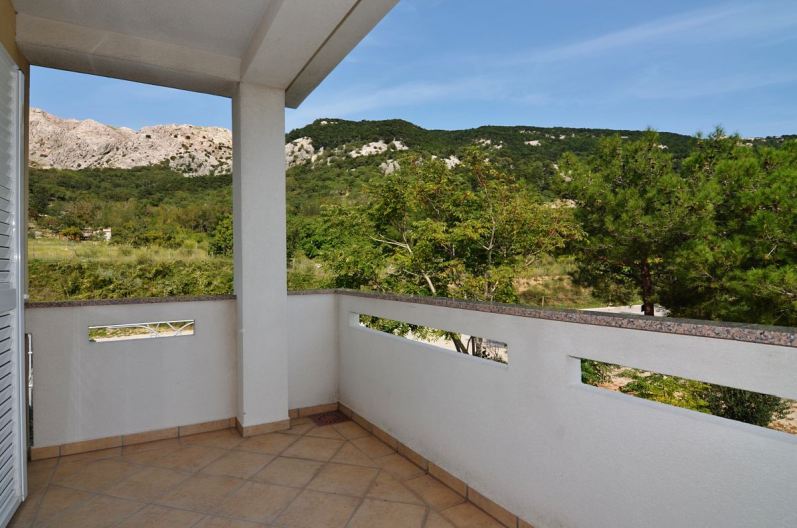 Blick vom Balkon der Immobilie A796 - Ferienwohnung auf der Insel Krk zum Verkauf.