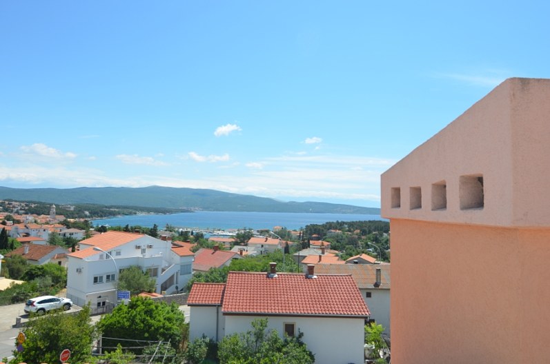 Meerblick der Wohnung A800 in Krk auf der gleichnamigen Insel. Immobilien in Kroatien.